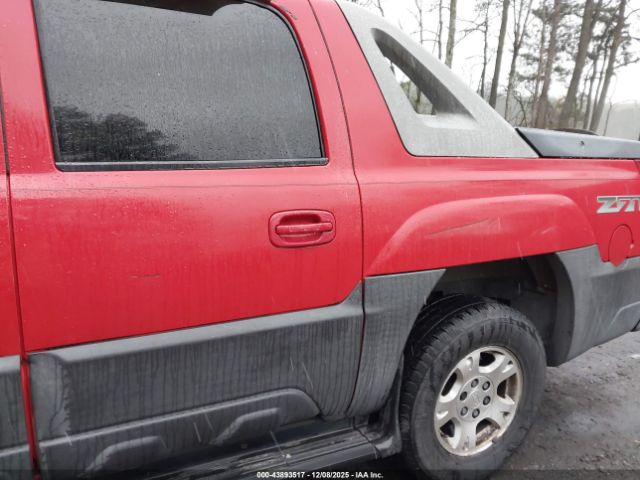 Chevrolet Avalanche 1500 Image 9