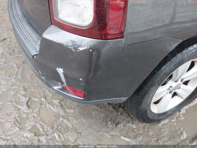 Jeep Compass Sport Fwd Image 3