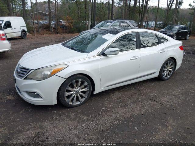 Hyundai Azera Image 10