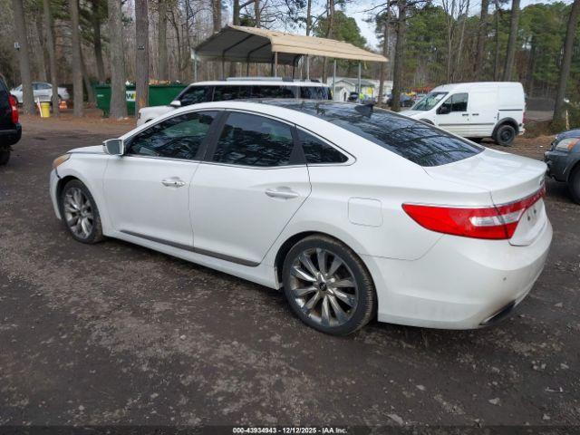 Hyundai Azera Image 11