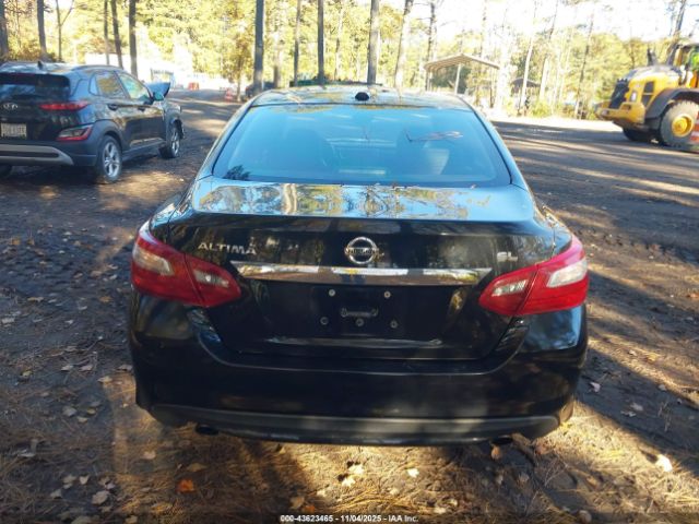 Nissan Altima 2.5 Sl Image 12