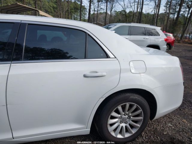 Chrysler 300 Motown Image 7