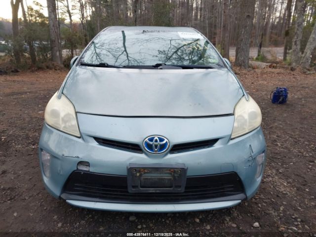 Toyota Prius Two Image 3