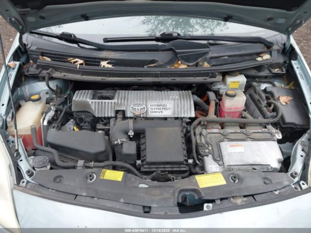 Toyota Prius Two Image 6