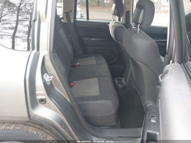 Jeep Compass Image 7