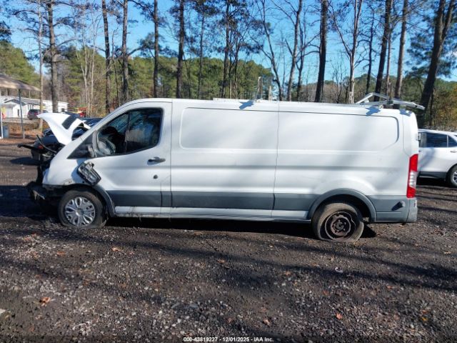 Ford Transit Image 11