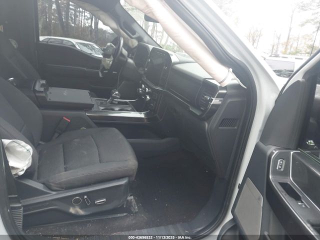 Ford F-150 Xlt Image 10