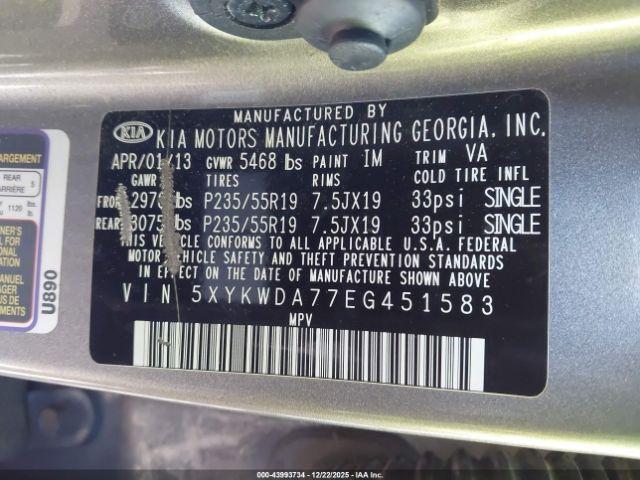 Kia Sorento Limited V6 Image 13