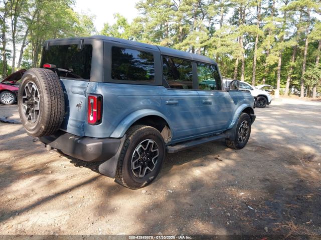 Ford Bronco Outer Banks Image 12