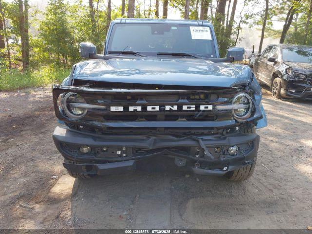 Ford Bronco Outer Banks Image 6