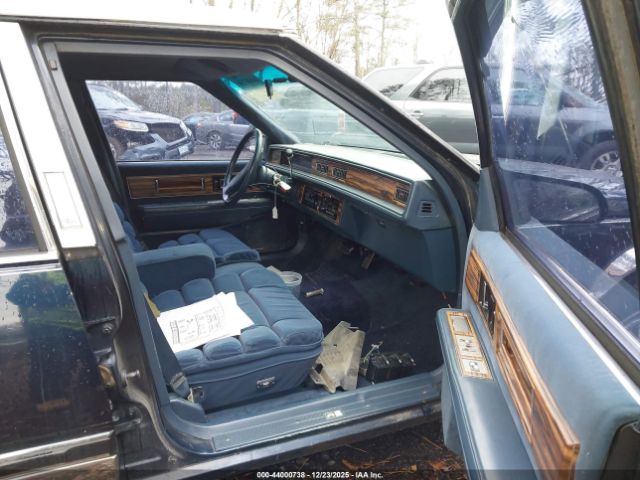 Buick Electra Park Avenue Image 3