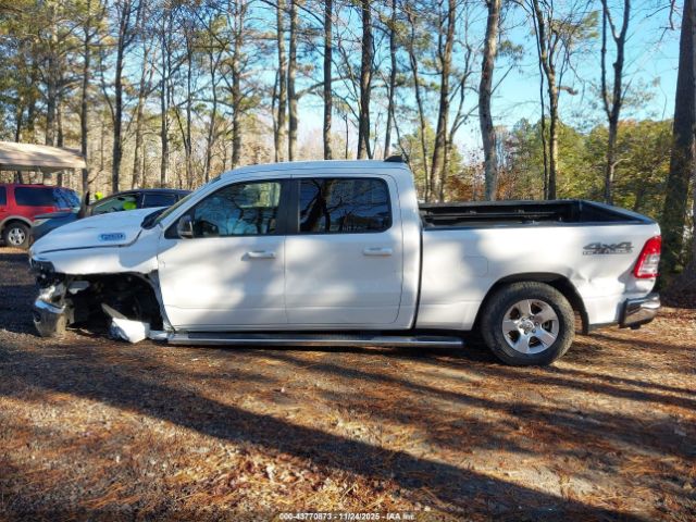 Ram 1500 Big Horn  4x4 6'4 Box Image 10