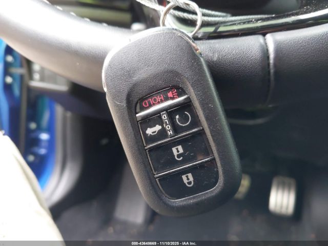 Honda Civic Sport Image 9