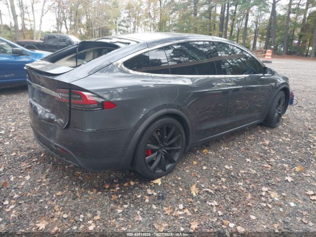 Tesla Model X Image 3
