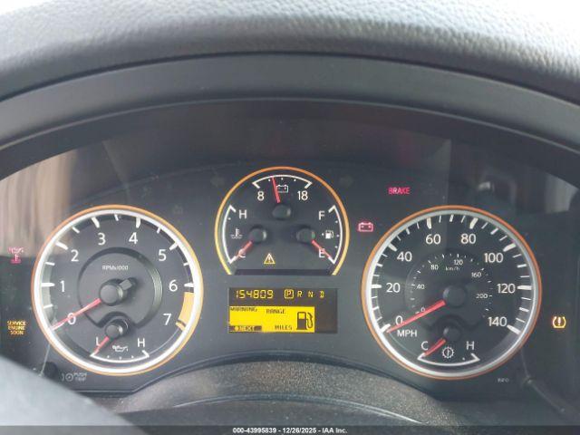 Nissan Armada Sv Image 7