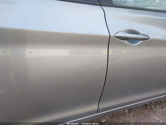 Hyundai ELANTRA Se Image 16