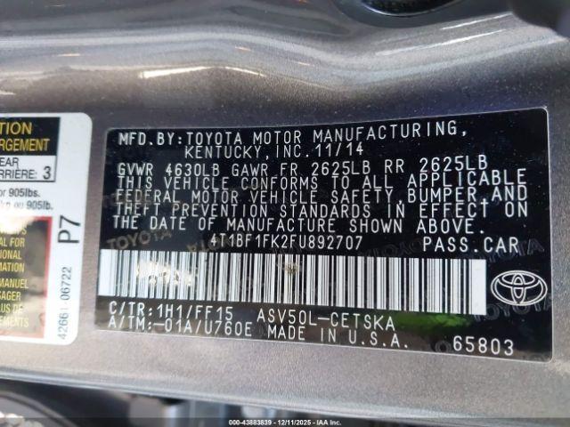 Toyota Camry Se Image 16