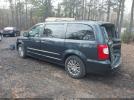 Chrysler Town & Country Touring-l Image 2