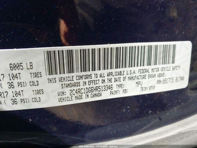 Chrysler Pacifica Touring Image 9