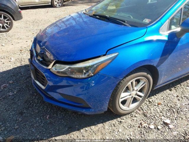 Chevrolet Cruze Lt Auto Image 8