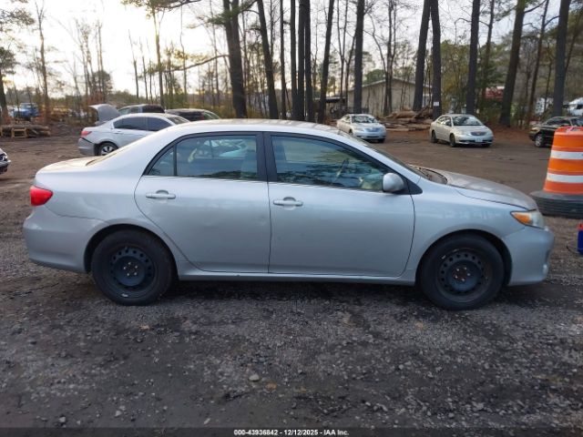 Toyota Corolla Le Image 8