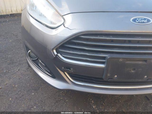 Ford Fiesta Titanium Image 5