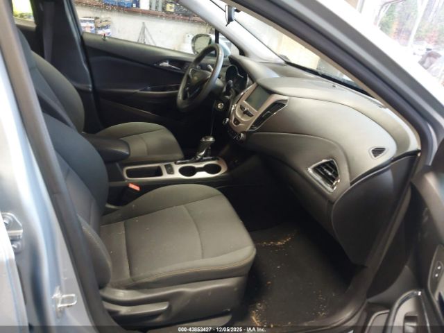 Chevrolet Cruze Ls Auto Image 13