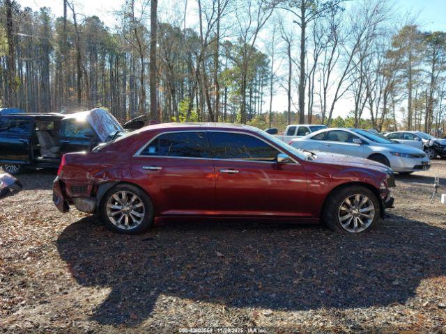 Chrysler 300 Limited Awd Image 4
