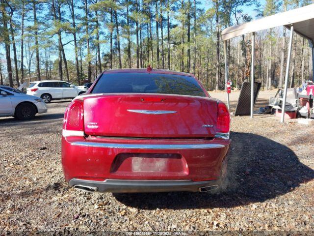 Chrysler 300 Limited Awd Image 14