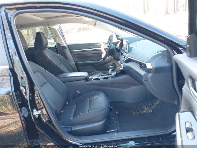 Nissan Altima Sv Fwd Image 6