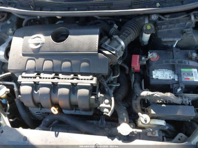 Nissan Sentra S Image 8