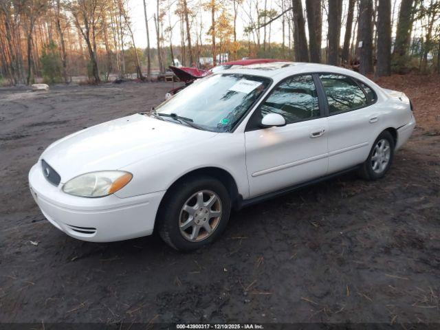 Ford Taurus Sel Image 9