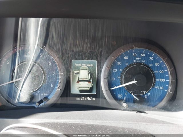 Toyota Sienna Xle 8 Passenger Image 4