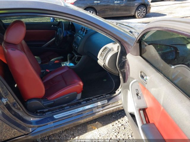 Nissan Altima 3.5 Sr Image 10