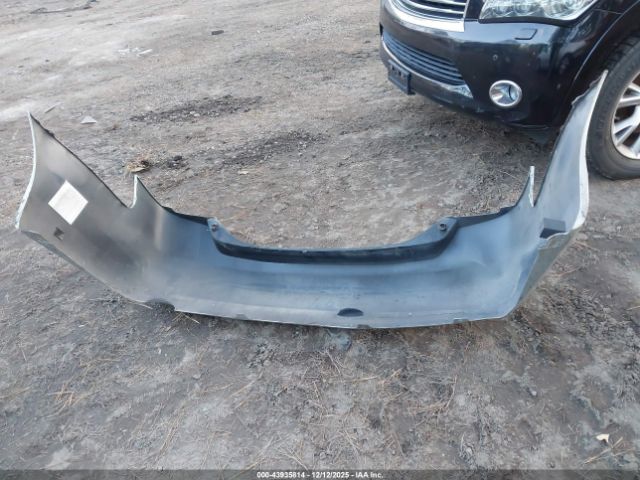 Toyota Camry Image 8