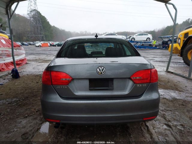 Volkswagen Jetta 2.5l Se Image 12