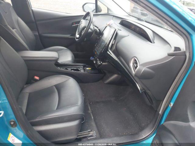 Toyota Prius Prime Limited Image 9