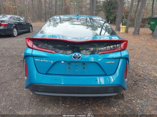 Toyota Prius Prime Limited Image 16