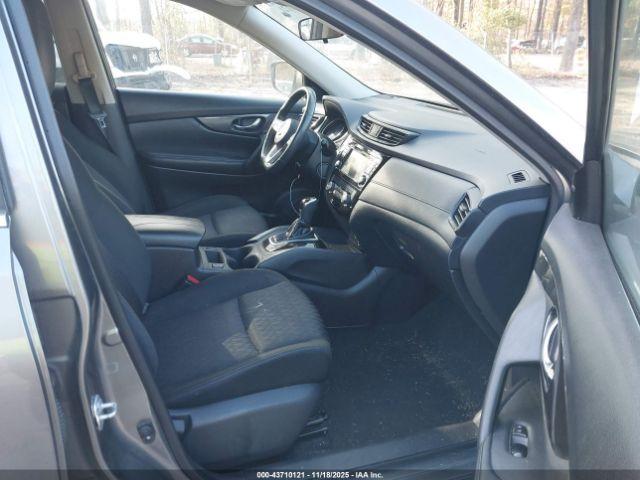 Nissan Rogue Sv Image 16