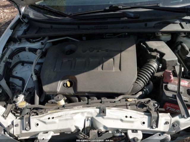 Toyota Corolla Le Image 8