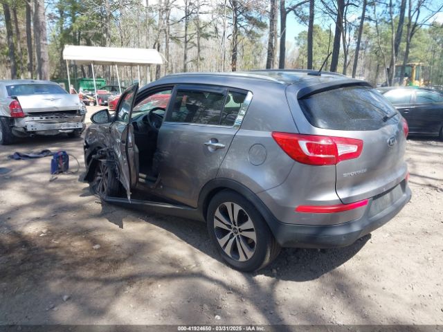 Kia Sportage Ex Image 3