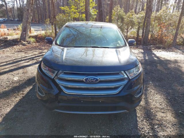 Ford Edge Titanium Image 14
