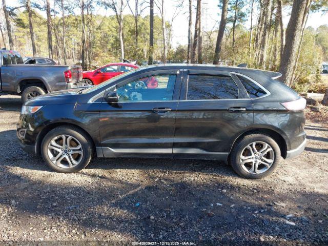 Ford Edge Titanium Image 10