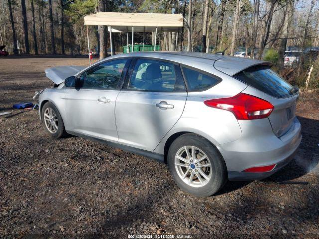 Ford Focus Se Image 7