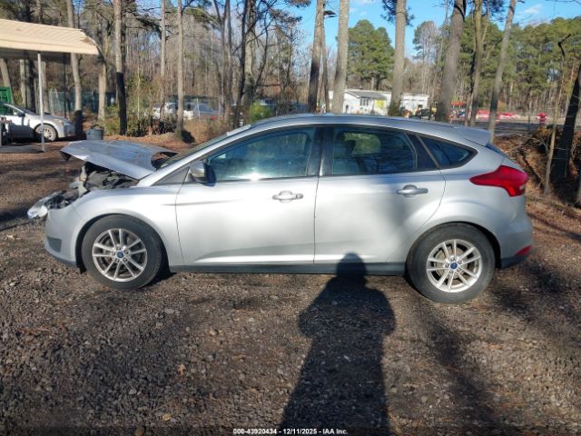 Ford Focus Se Image 16