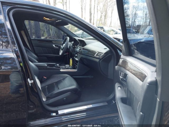 Mercedes-Benz E-Class S 4matic Image 16