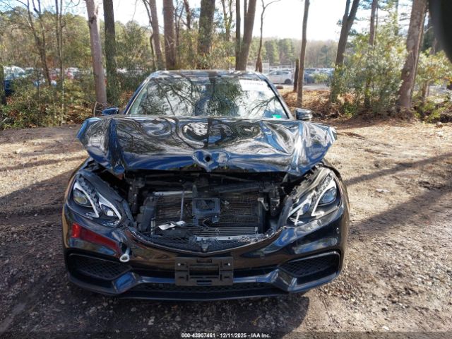 Mercedes-Benz E-Class S 4matic Image 7