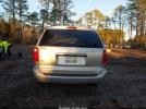 Chrysler Town & Country Lx Image 12
