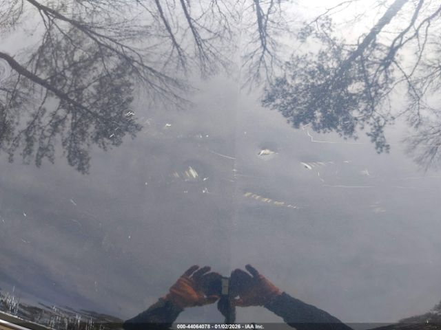 Buick Enclave Premium Image 10