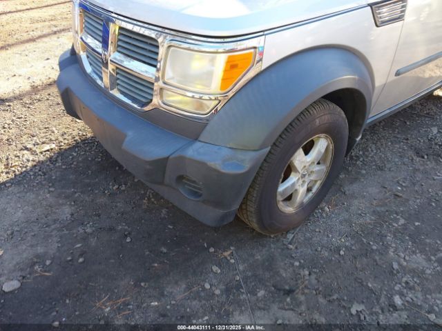 Dodge Nitro Sxt Image 8